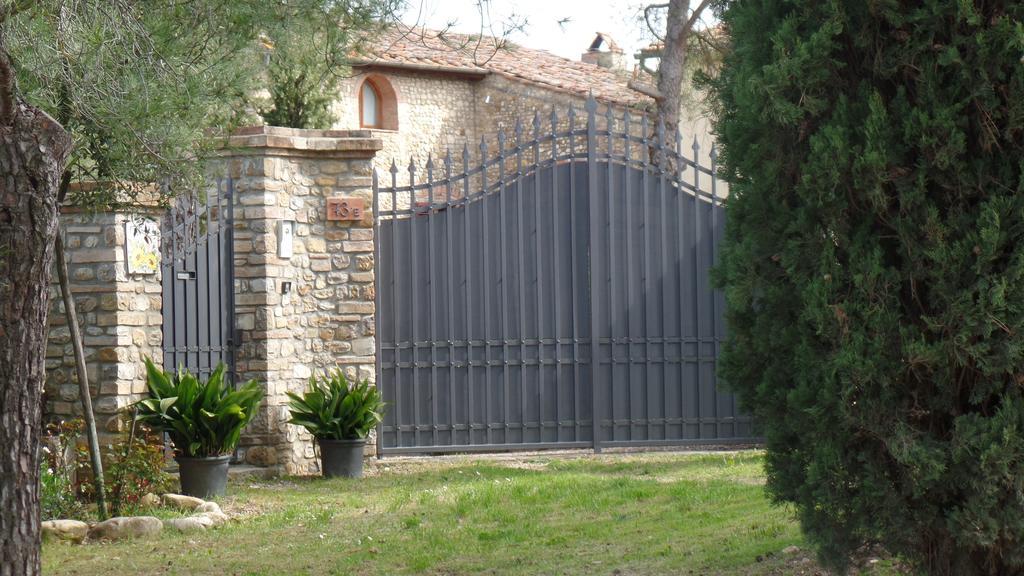 Le Fornacette Il Fienile Holiday Home מראה חיצוני תמונה